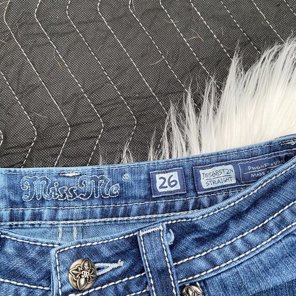 Miss Me Straight Leg Medium Wash Jeans - Picture 3 of 5